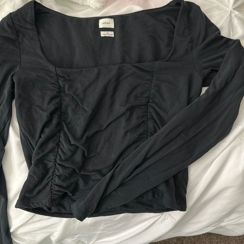 aritzia square neck ruffle top ( kind of cropped)